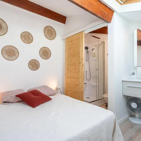 Port De La Gavine I-2 By Interhome